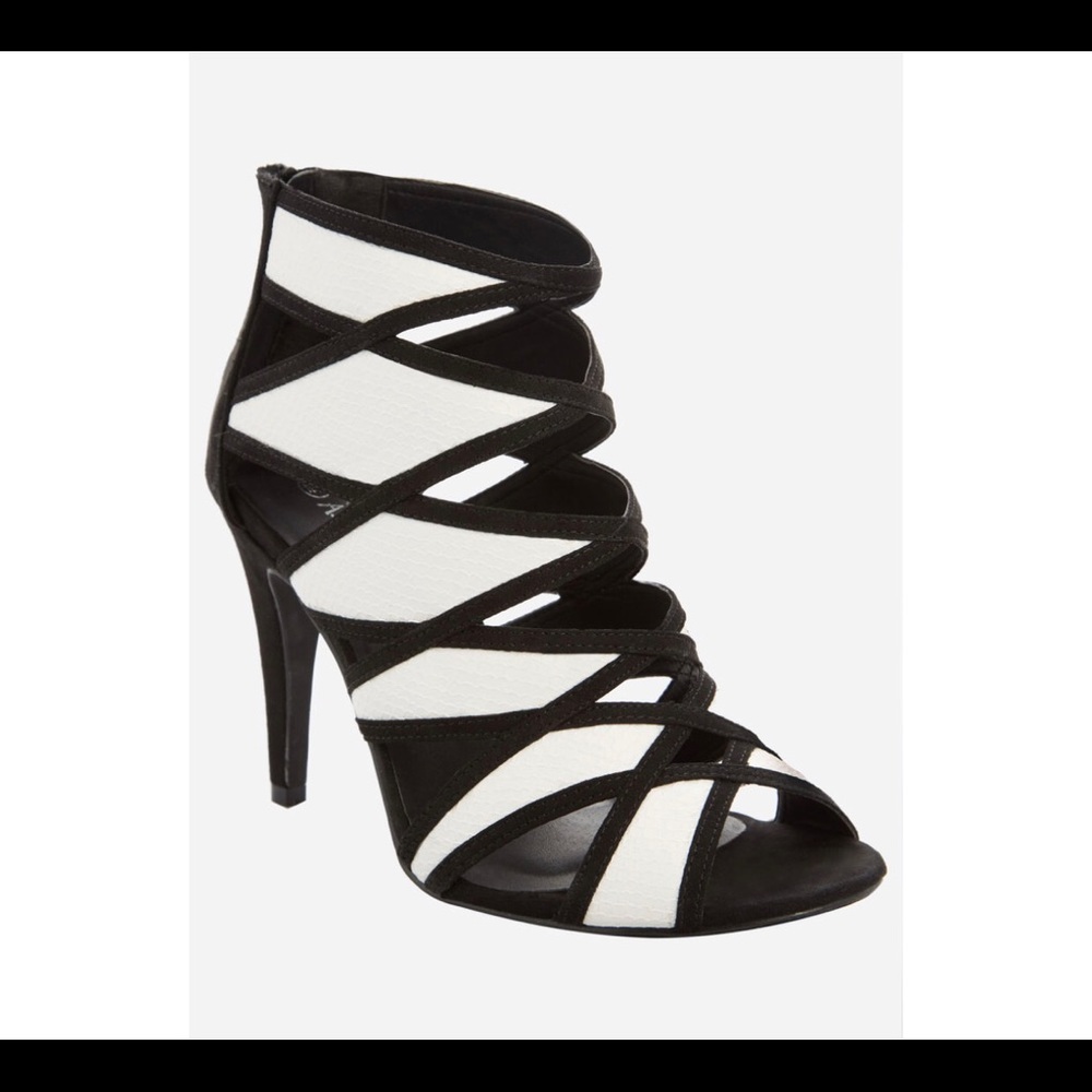 Ashley Stewart heels!!